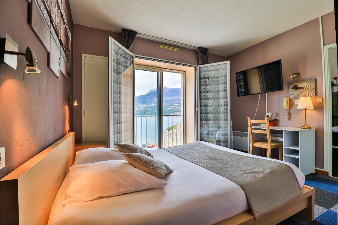 Hotel Les Flots Bleus 사뱅 외부 사진