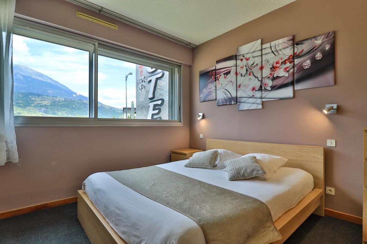 Hotel Les Flots Bleus 사뱅 외부 사진