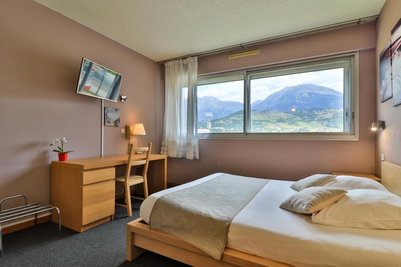 Hotel Les Flots Bleus 사뱅 외부 사진